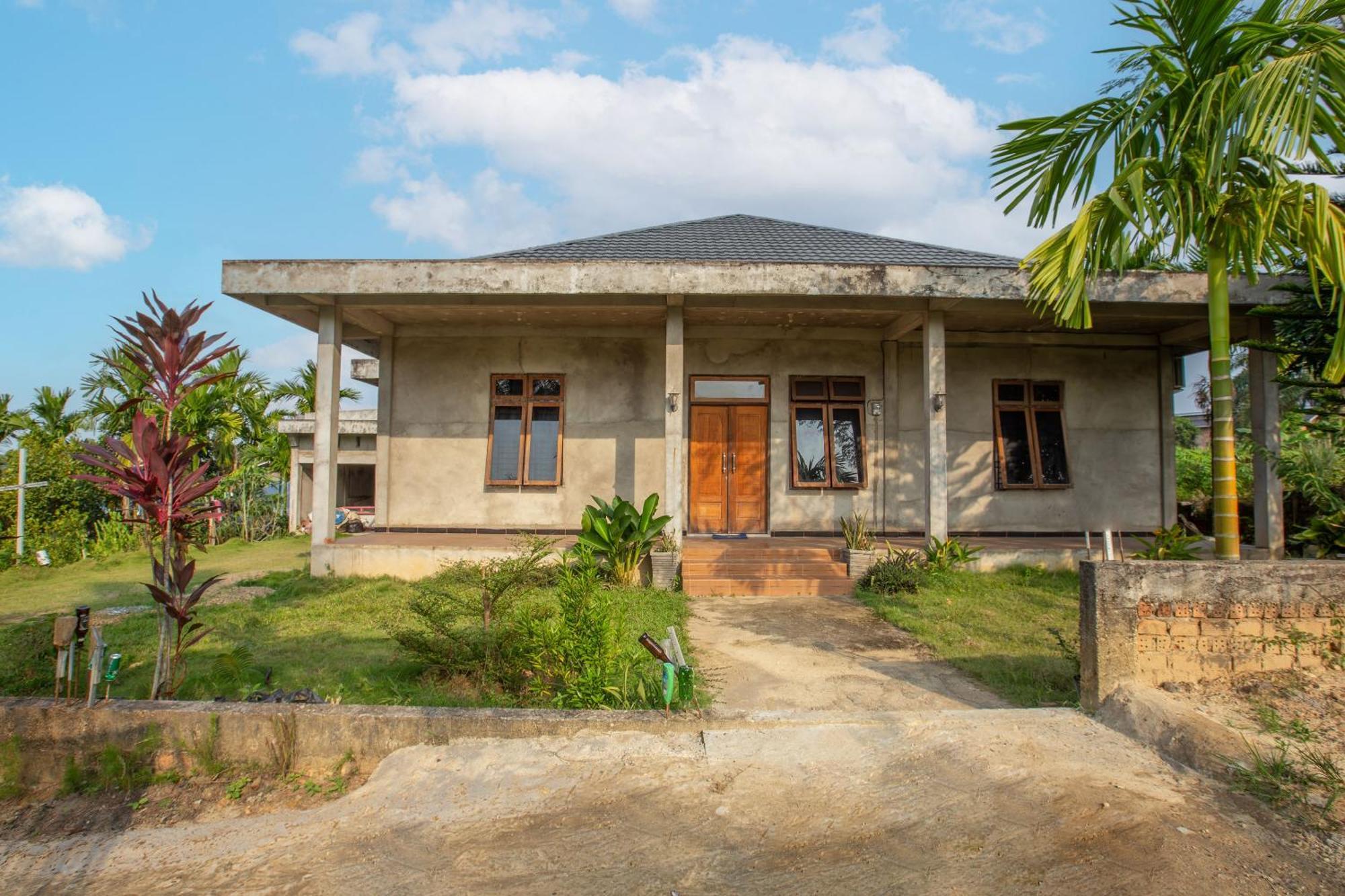 Oyo 92587 Homestay Romauli Kampung Radja Jambi Kültér fotó